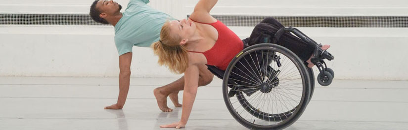 A stand-up dancer and a sit-down dancer show individual options for a hinge tip back move